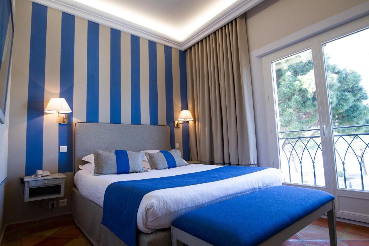 La Bastide Du Port - Hotel De Charme Σαιν-Τροπέ Εξωτερικό φωτογραφία