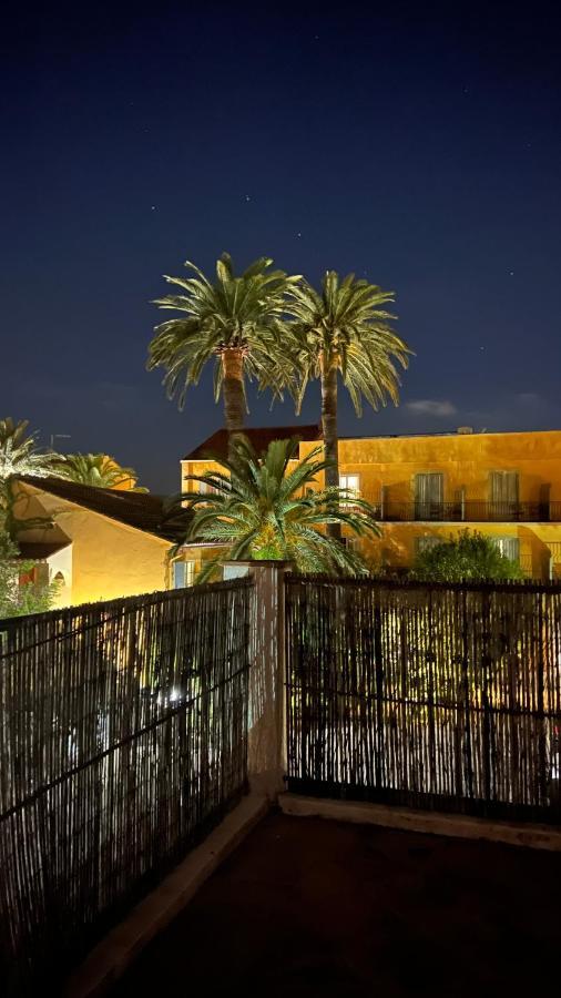 La Bastide Du Port - Hotel De Charme Σαιν-Τροπέ Εξωτερικό φωτογραφία
