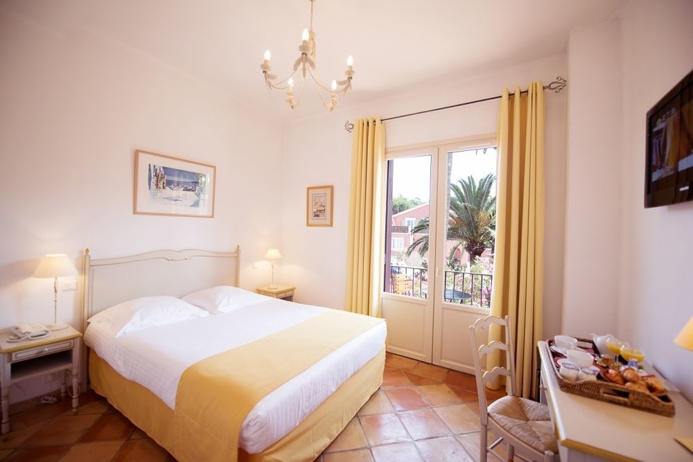 La Bastide Du Port - Hotel De Charme Σαιν-Τροπέ Εξωτερικό φωτογραφία